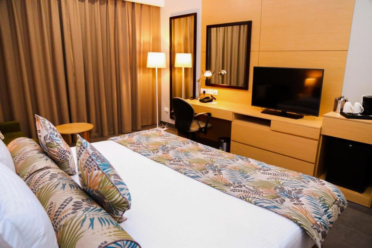 Ayla Ibri Hotel Екстер'єр фото